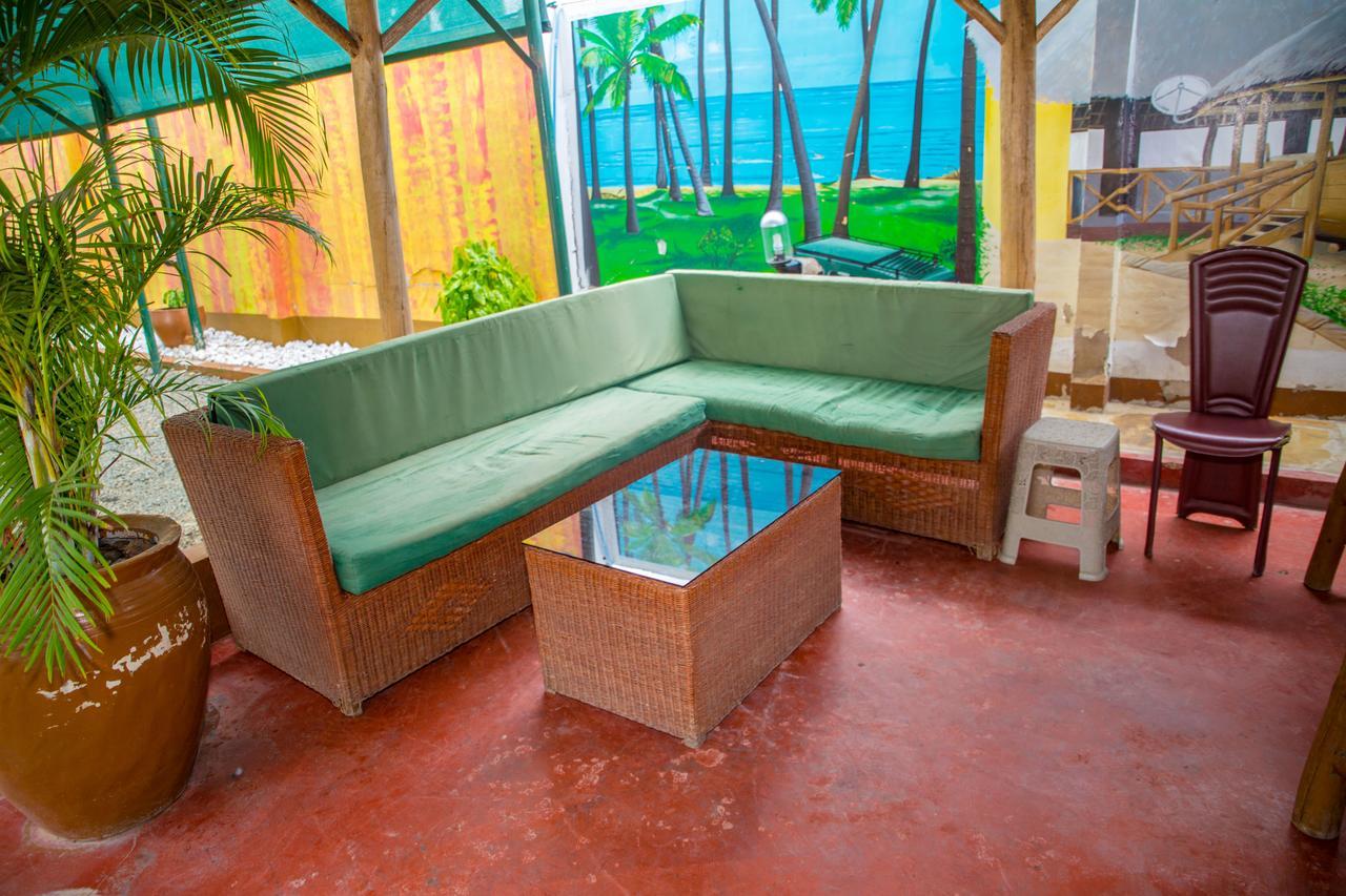 Saadani Tourist Center - Hostel Dar-es-Salaam Eksteriør bilde