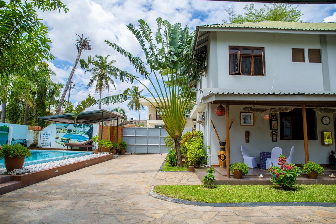 Saadani Tourist Center - Hostel Dar-es-Salaam Eksteriør bilde